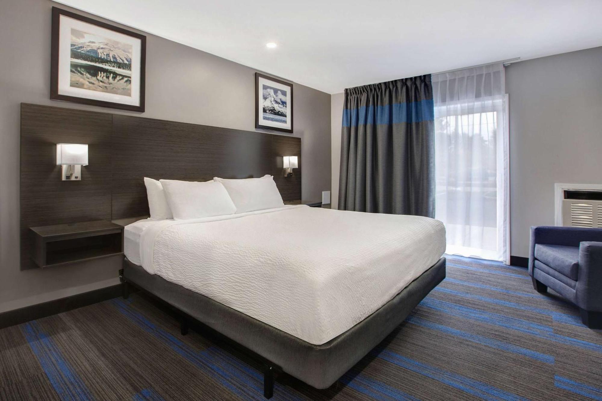 Days Inn By Wyndham Barrie Εξωτερικό φωτογραφία