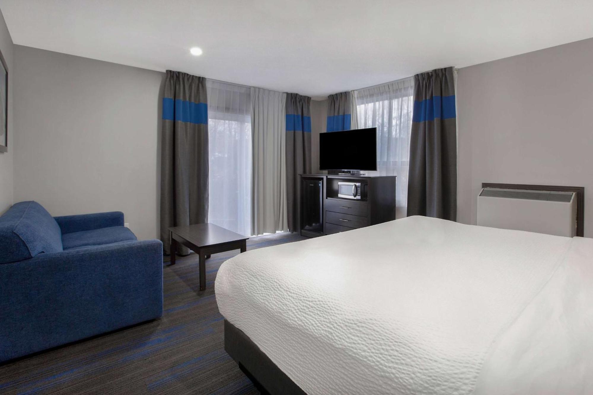 Days Inn By Wyndham Barrie Εξωτερικό φωτογραφία