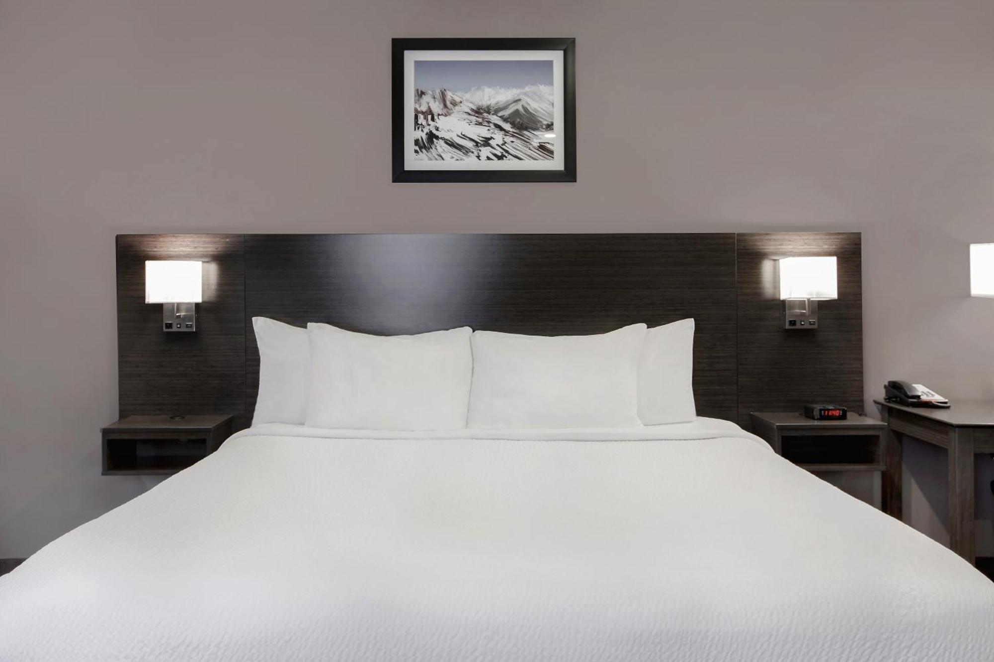 Days Inn By Wyndham Barrie Εξωτερικό φωτογραφία